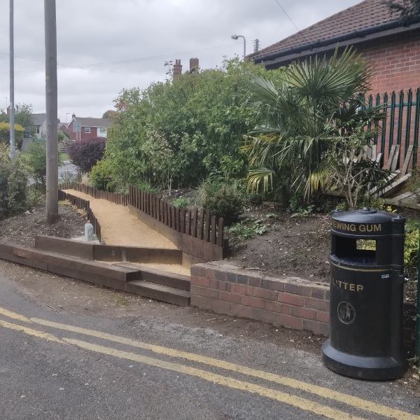 image of the Catshill memorial garden