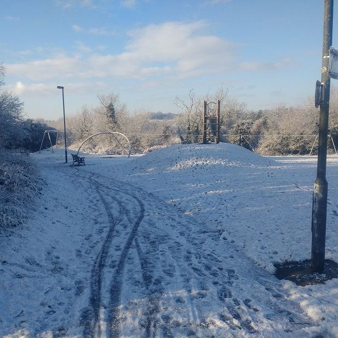 Snowy scene in Catshill